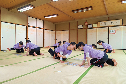 競技かるた部